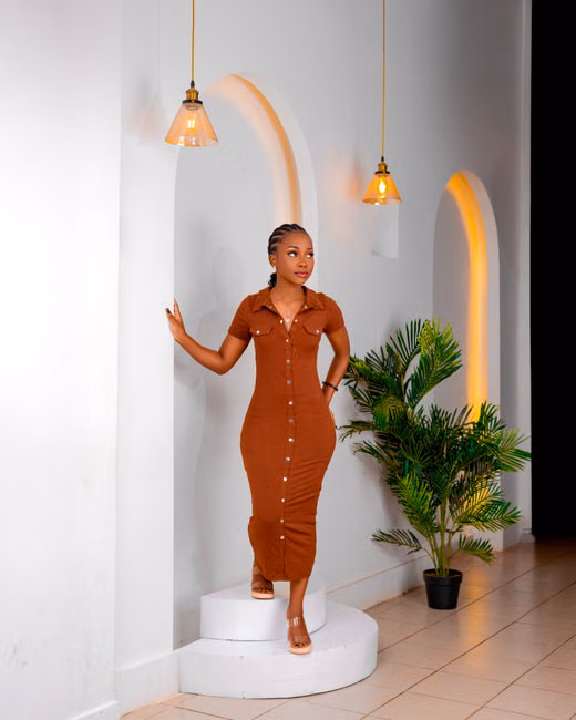Vestido Midi Canelado